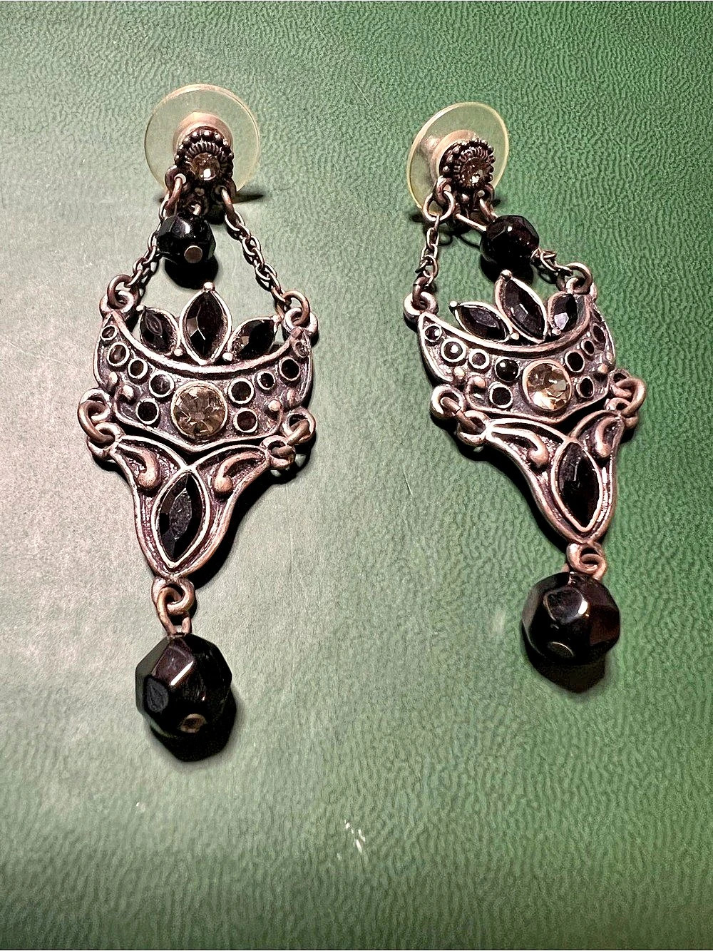 DropBlack & Silver Ornate Filigree Drop Antique Chandelier Earrings